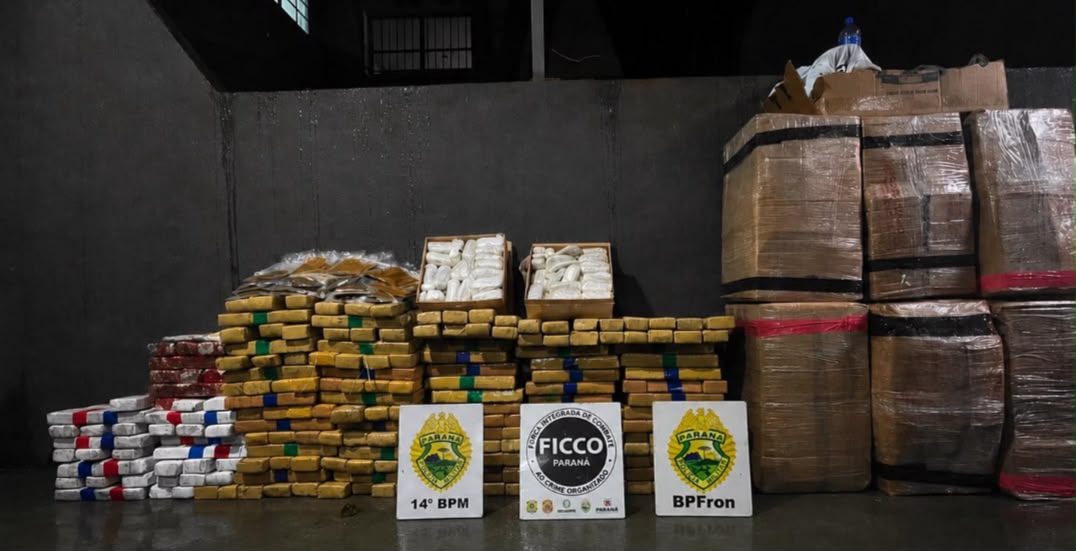 Polícia Militar apreende mais de meia tonelada de drogas e causa prejuízo de R$ 2,3 milhões ao crime organizado em Foz do Iguaçu