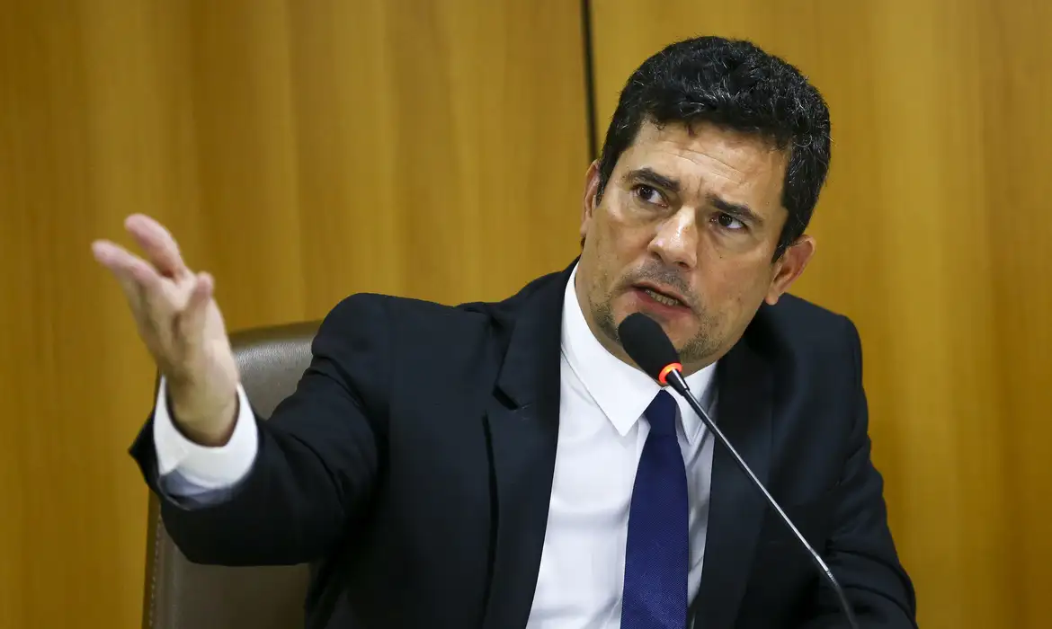 Sergio Moro lidera corrida pelo Governo do Paraná, aponta pesquisa