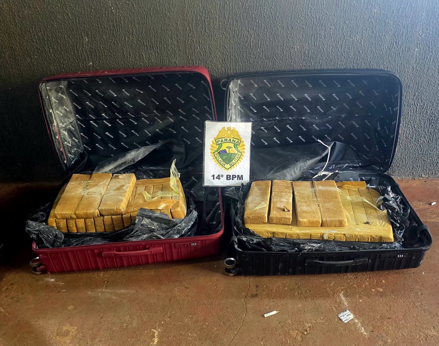 POLÍCIA MILITAR APREENDE QUASE 50 KG DE MACONHA EM POUSADA DE FOZ DO IGUAÇU