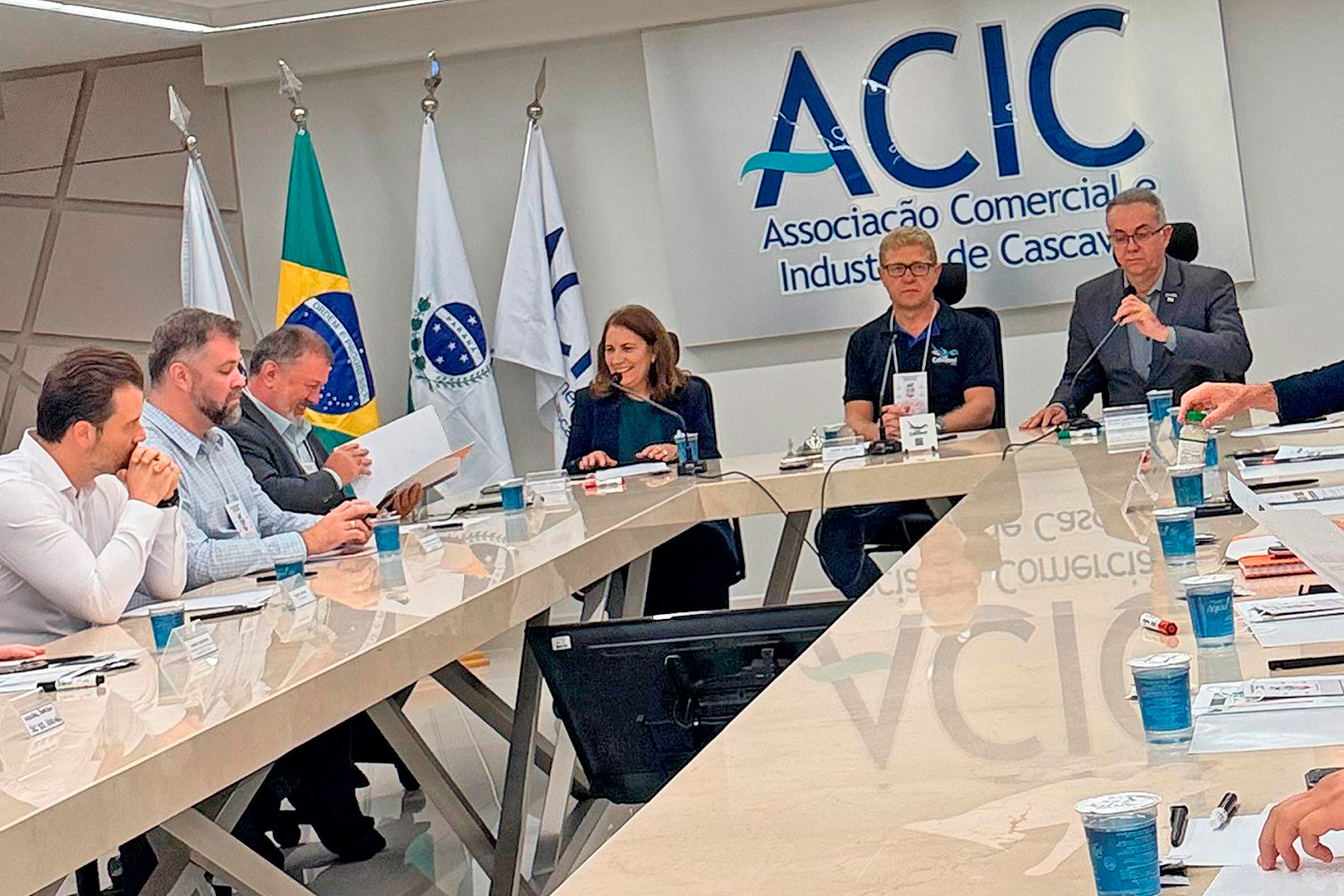 Encontro em Cascavel debate desenvolvimento mútuo do turismo na Região Sul