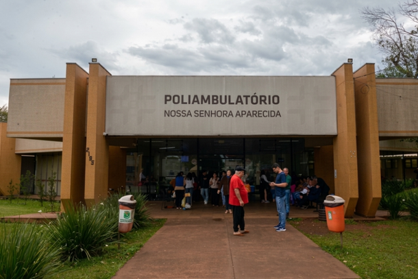 Poliambulatório realiza mais de 4 mil cirurgias, mas mais de 21 mil pacientes ainda aguardam atendimento em Foz