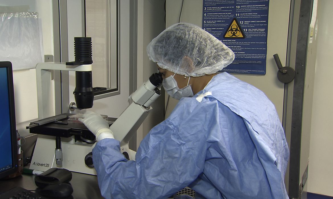 Como cientistas "curaram" infectados com HIV