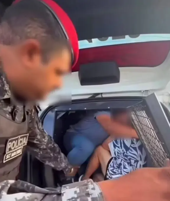 Brincadeira de Carlinhos Maia coloca três PMs na prisão após viatura virar cenário de reality