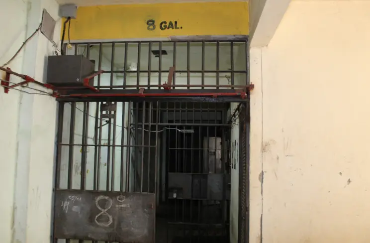 Preso é morto após “tribunal do crime” e investigação aponta tentativa de simular suicídio no Paraná