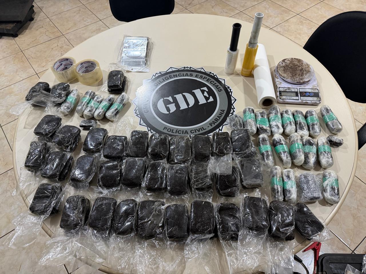 PCPR apreende 9 quilos de haxixe em pousada no Centro de Foz do Iguaçu