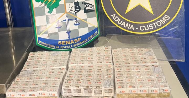 Homem é preso após ser flagrado com 1.040 ampolas de tirzepatida na Ponte da Amizade