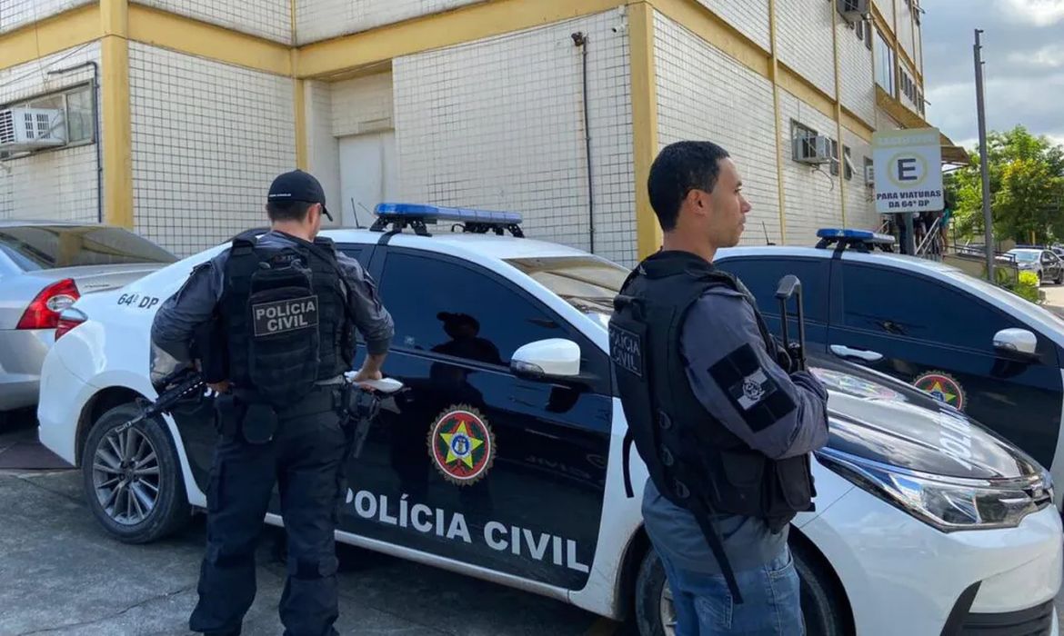 Operação mira venda ilegal de medicamentos abortivos pela internet