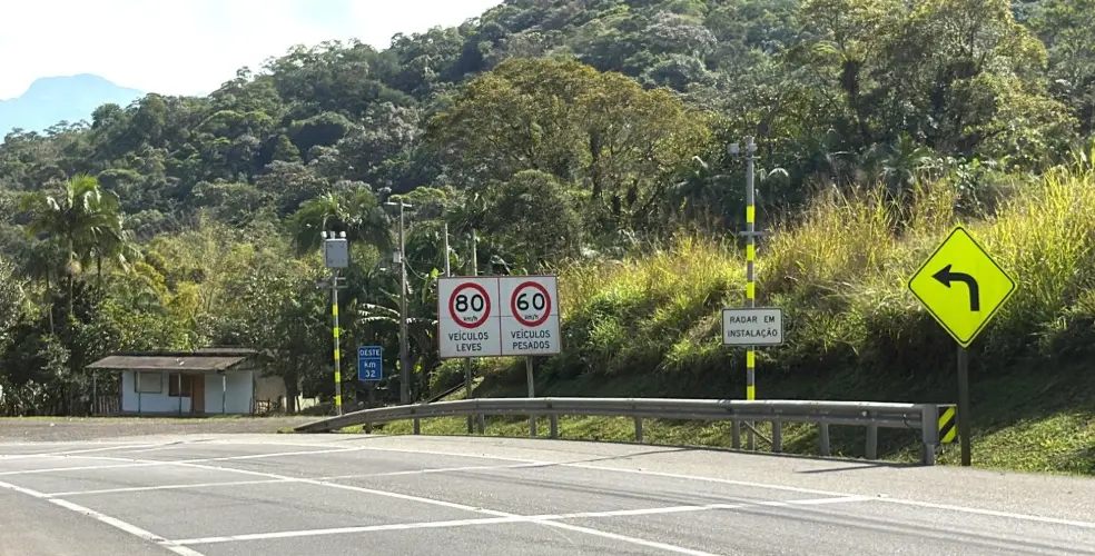 ANTT interrompe testes de radares que medem velocidade média nas rodovias