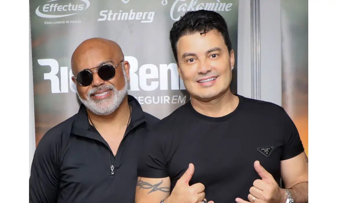 Renner faz apelo por Rick enquanto equipes procuram helicóptero desaparecido em SC