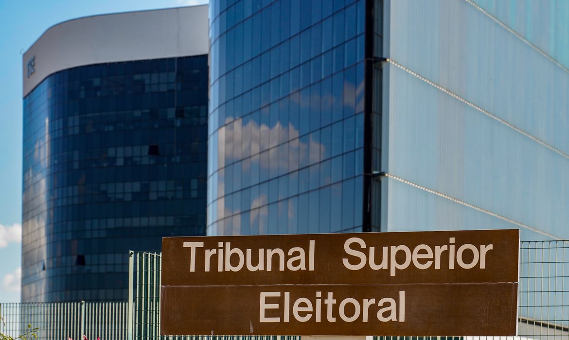 Eleições 2026: Justiça Eleitoral recebe mais de 51 mil denúncias de propaganda irregular