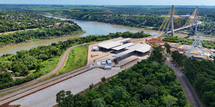 Ponte da Integração libera carros, mas compras no Paraguai ficam fora da nova regra