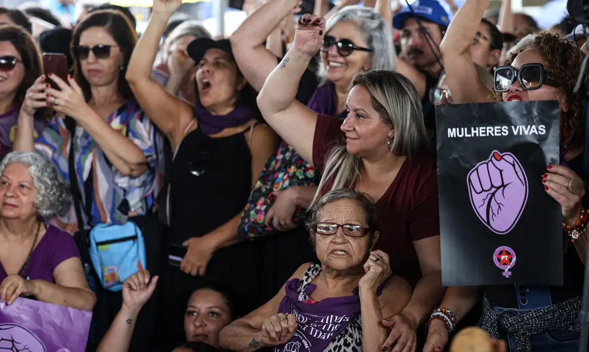 Violência política atinge recorde em dez anos e coloca Paraná entre os estados com mais ocorrências