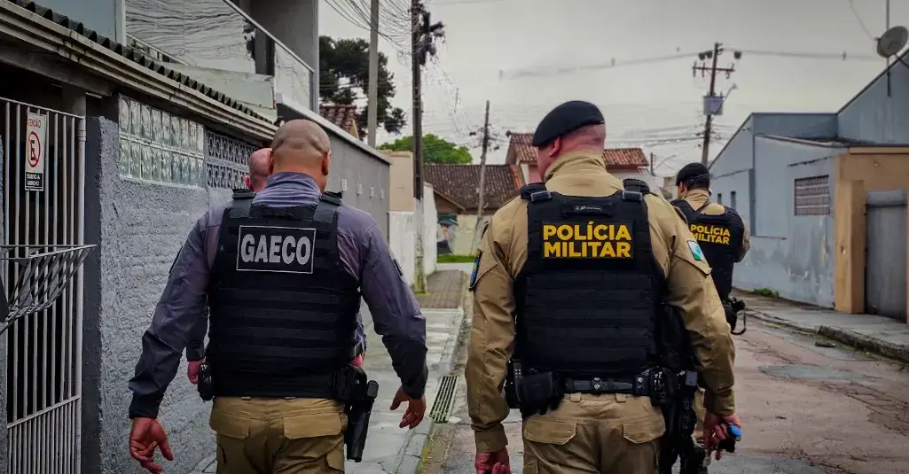 PM do Paraná afasta 12 policiais investigados por compartilhar imagens de tortura