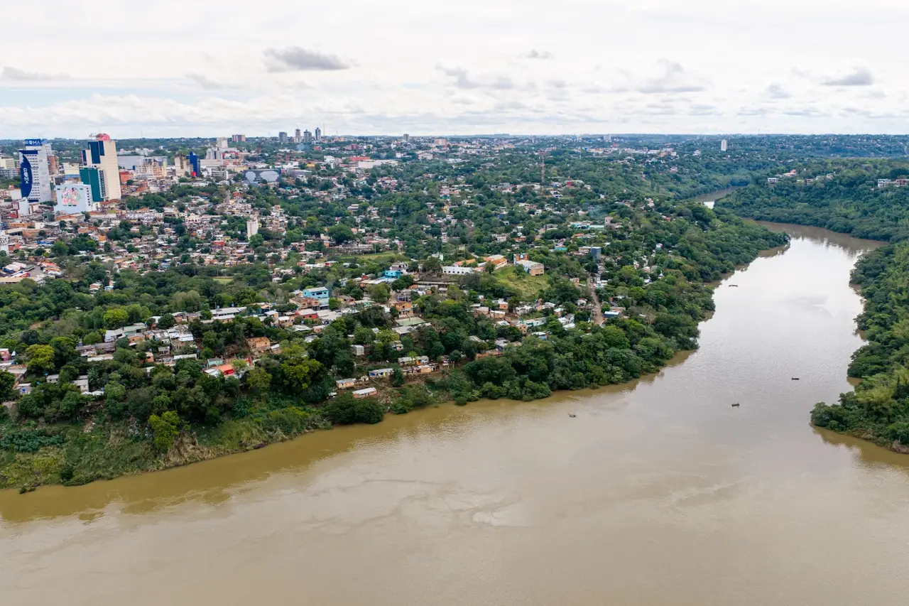 Itaipu adota estratégia para conter elevação do rio Paraná diante da previsão de chuvas intensas