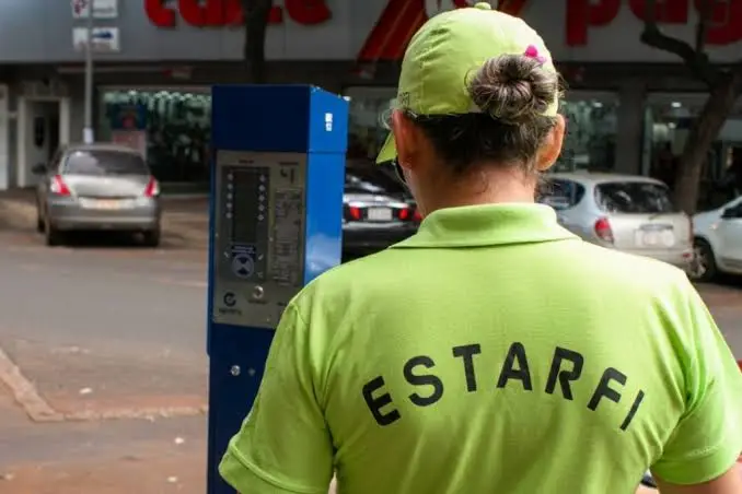 Estarfi muda escala aos sábados e divide equipes em revezamento em Foz