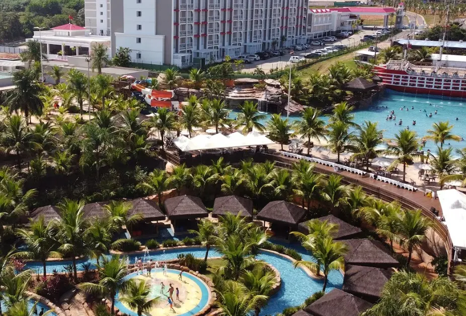 Hóspede morre durante competição de comer melancia em resort no interior