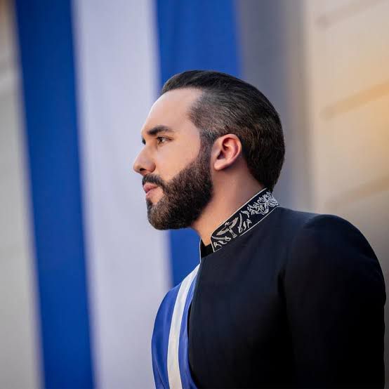 El Salvador aprova prisão perpétua para homicidas, estupradores e terroristas
