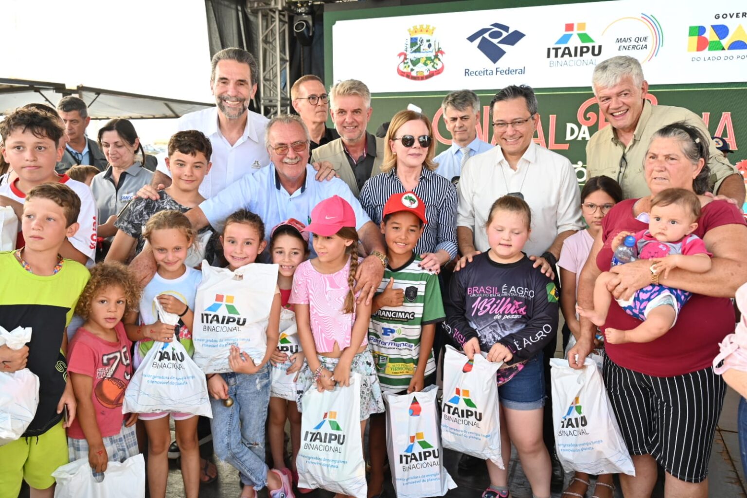 Governo do Brasil e Itaipu anunciam novos investimentos em Rio Bonito do Iguaçu