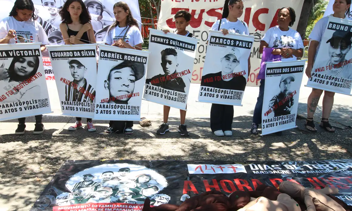 Massacre de Paraisópolis: “foi legítima defesa”, diz única PM a depor