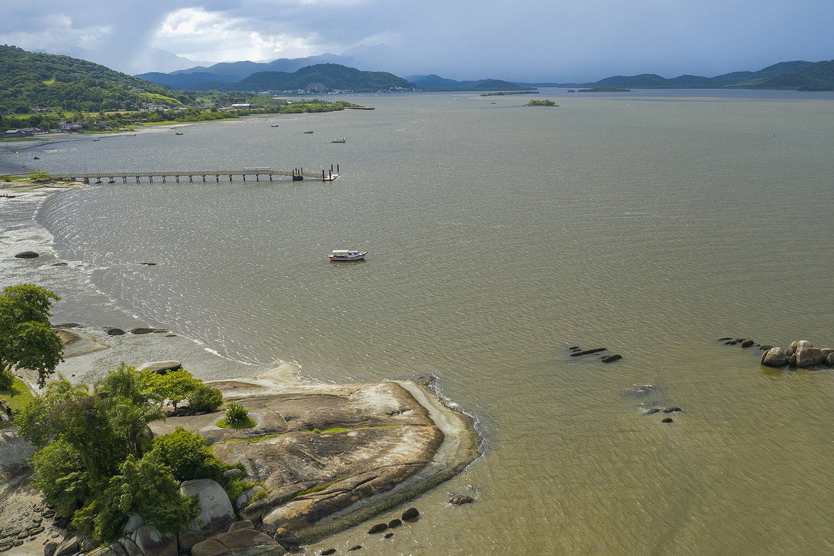 Estado fortalece infraestrutura turística com obras, sinalização e novos equipamentos