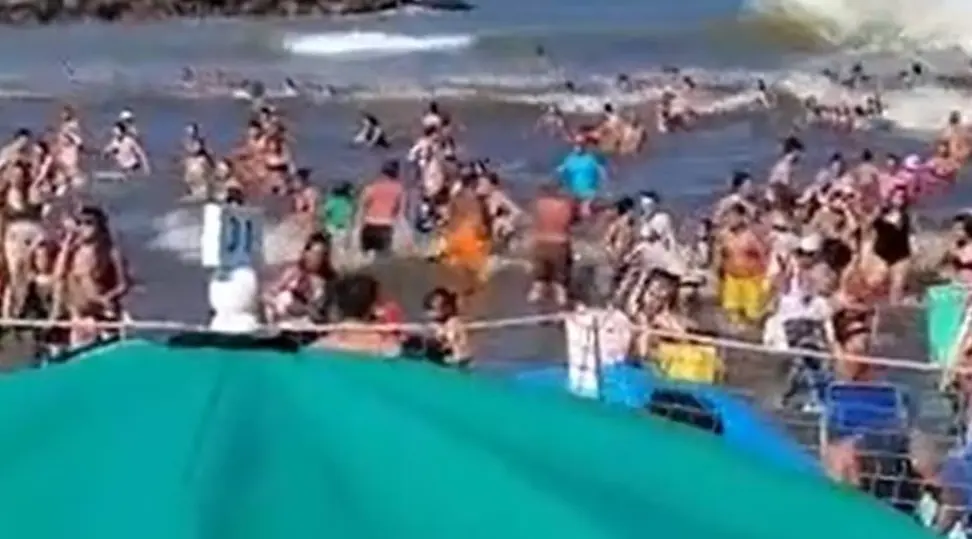 ‘Tsunami meteorológico’ deixa um morto e dezenas de feridos no litoral da Argentina