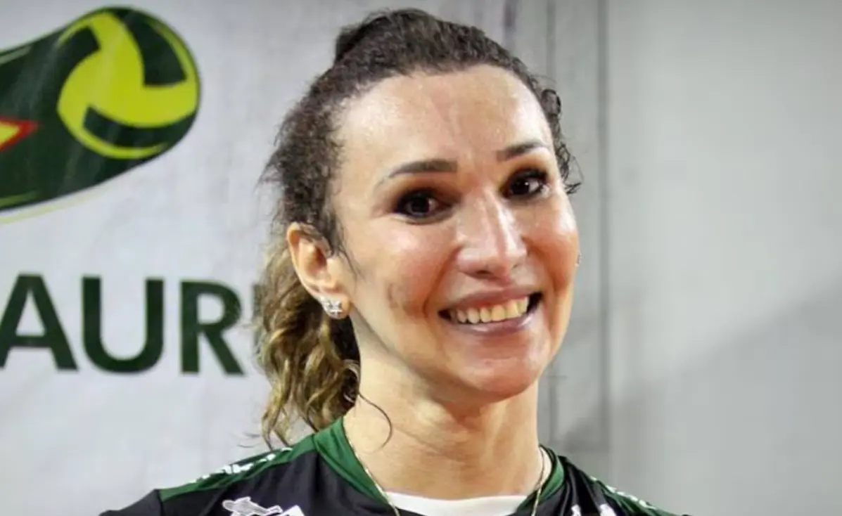 Vereadores votam contra presença de atleta trans em partida de vôlei em Londrina