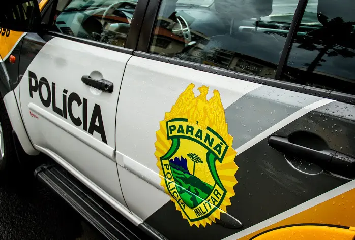 Homem invade casa e mata atual namorado da ex em Curitiba